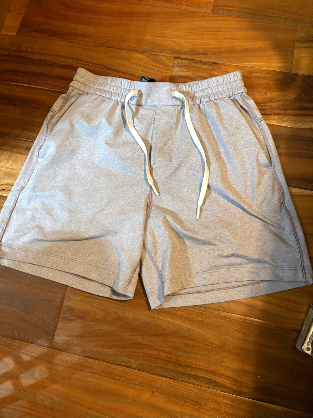 Lululemon At Ease Short Men’s Small Purple Ash Heathered Dusky Lavender (0746)